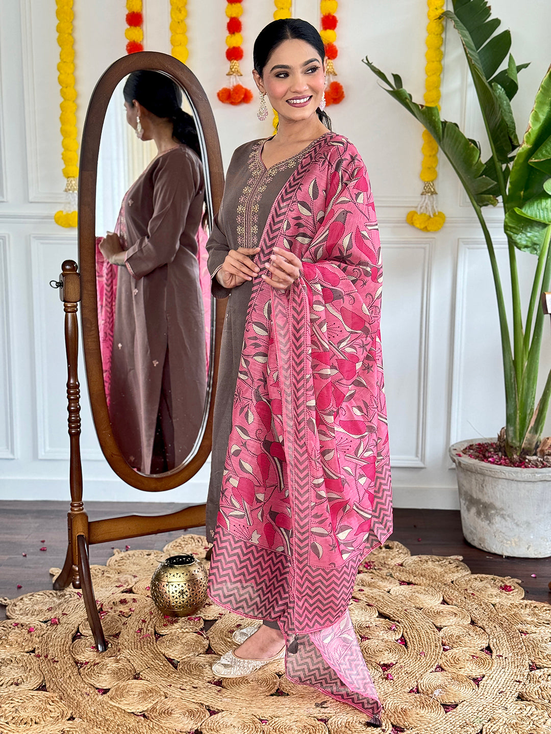 Beautiful Viscose Chanderi Embroidered Straight Kurta with pant and dupatta sets