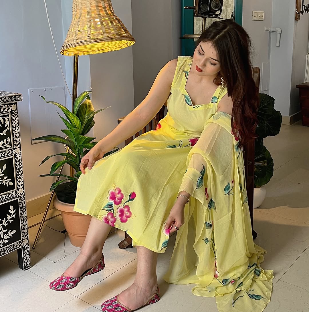 Yellow floral printed suit set with dupatta