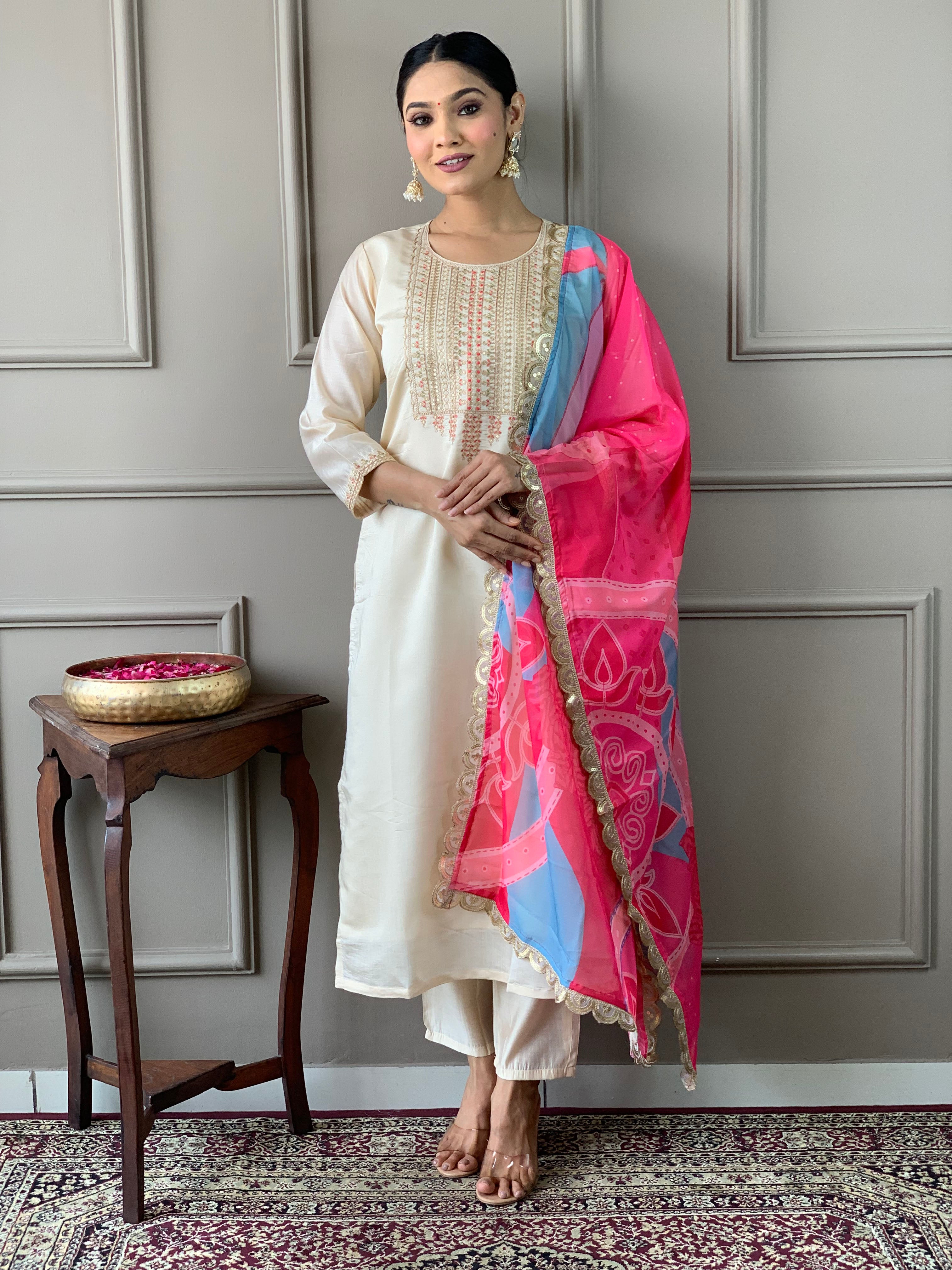 Women Viscose Chanderi Embroidered Straight Kurta with pant and dupatta sets