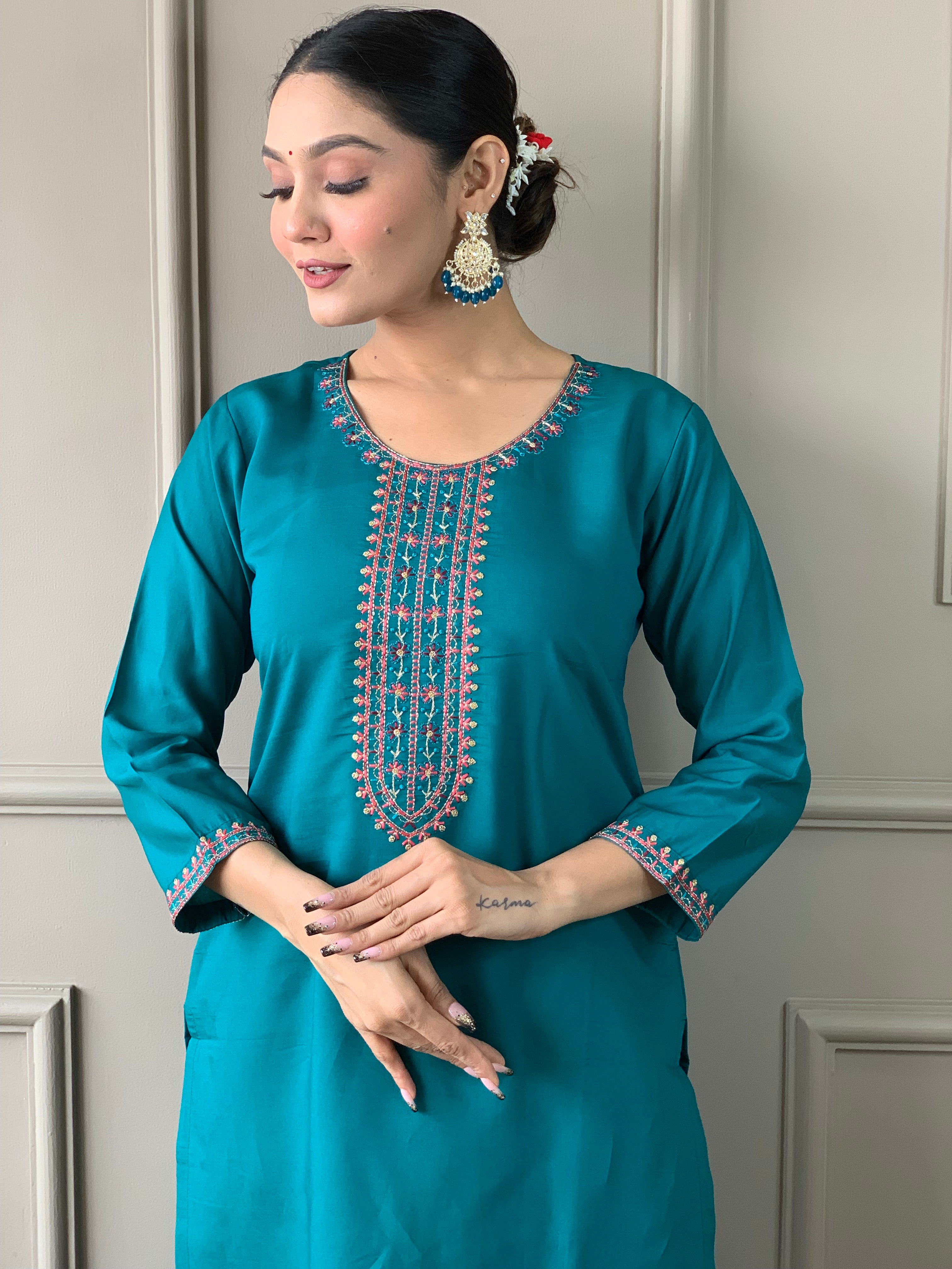 Beautiful blue Viscose Chanderi Embroidered Straight Kurta with pant and dupatta sets