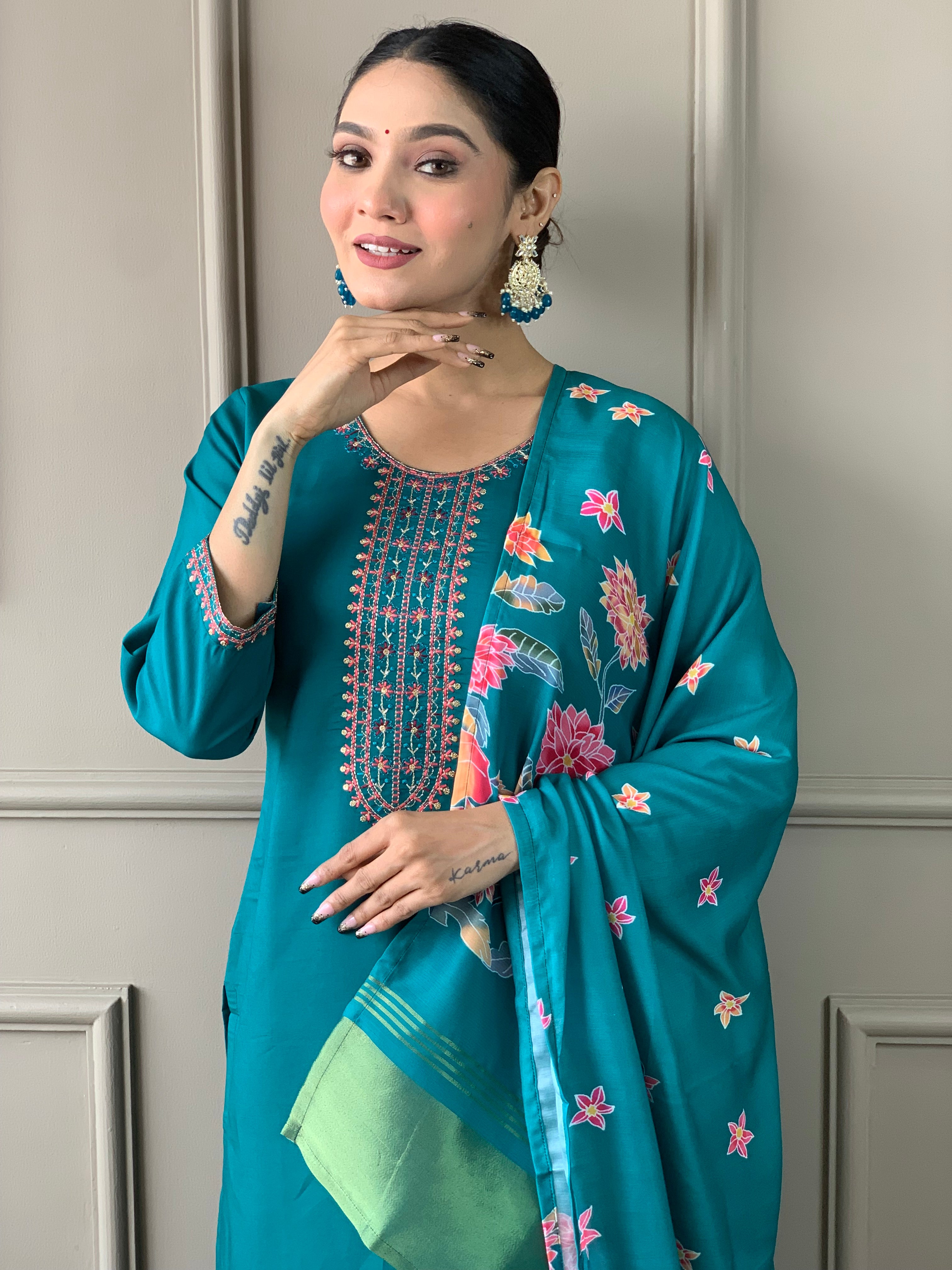 Beautiful blue Viscose Chanderi Embroidered Straight Kurta with pant and dupatta sets