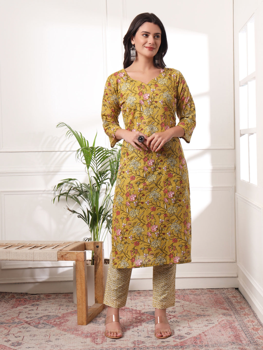 Women Cotton Blend Kurta Palazzo Set